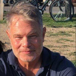 Meet your Posher, Tom